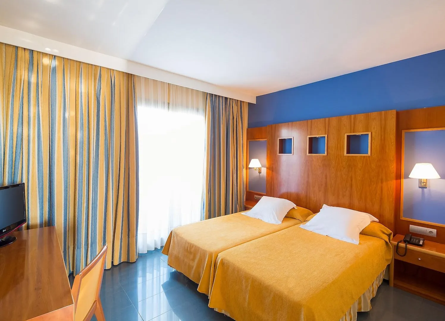 **** Hotel Sercotel Kalma Sitges Spain
